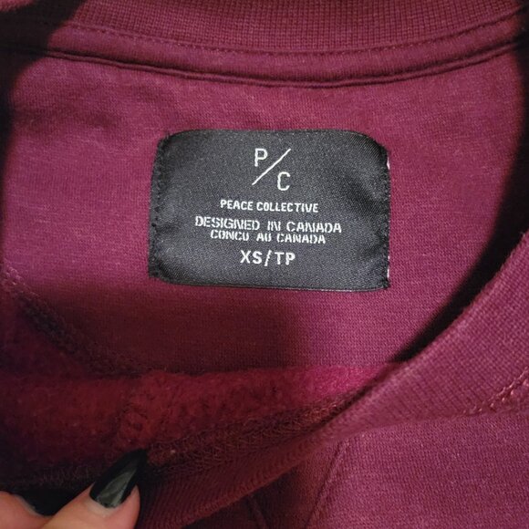 Home Is Toronto crewneck sweater - Picture 2 of 3